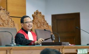 Hakim PN Jaksel, Gugurkan Praperadilan Novanto