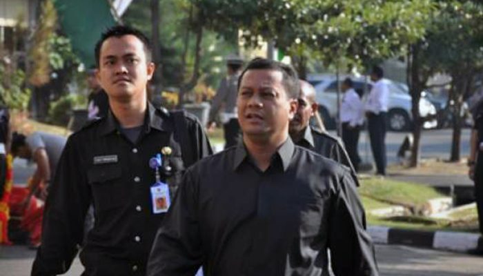 KPK Geledah Kantor Bupati Mojokerto Mustofa Kamal