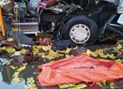 Bus PO Subur Jaya Tabrak Tronton Di Tol Ngawi, 1 Orang Tewas