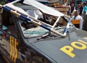 Kantor Polsek Di Banten Diamuk Masa, Kantor Dihancurkan Mobil Patroli Dibakar
