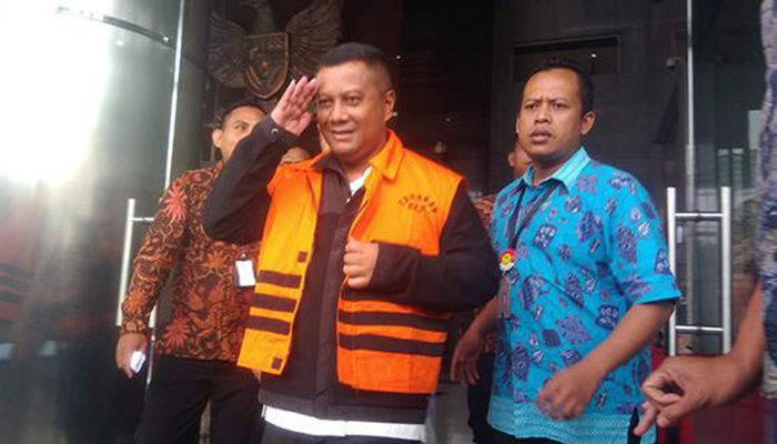 Ditahannan KPK Bupati Mojokerto Sakit Gigi