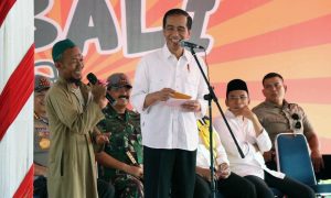 Presiden Jokowi Serahkan Bantuan Rp254 M Untuk Korban Gempa Lombok