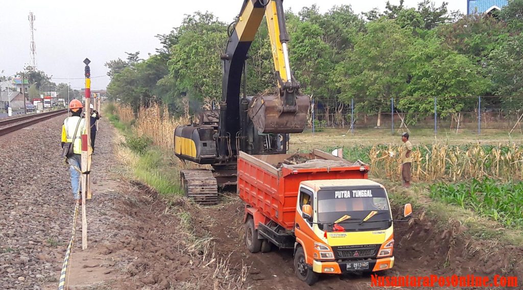 Proyek Rel Ganda Di Jombang, PT Prawiramas Puriprima Jual Tanah Urug Milik Negara