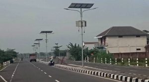 Puluhan Battery Lampu PJU Dan Guardrail di Jombang, Raib Digondol Maling, Kinerja BBPJN 8 Dipertanyakan