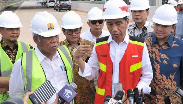 Presiden Jokowi Minta Tol Bakauheni-Palembang Dipercepat Untuk Mudik Lebaran