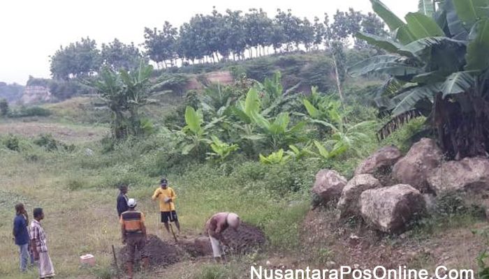 Ditolak Warga, Nasib Jenazah Di Jombang Terpaksa Dimakamkan Di Lahan Bekas Galian C Yang Curam
