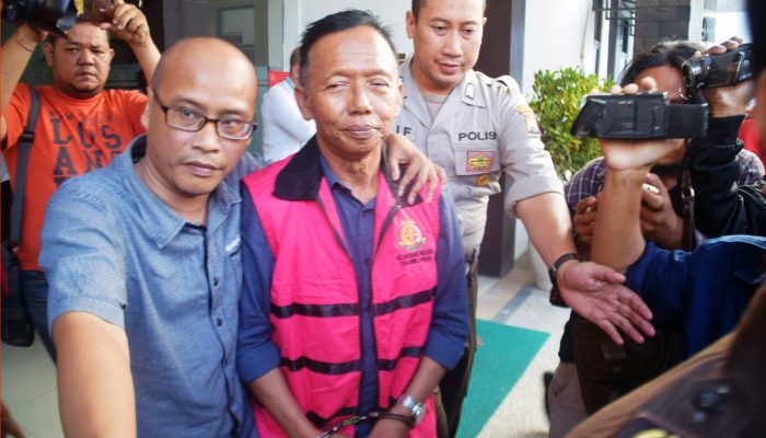 Kejari Tanjung perak tahan anggota DPRD Surabaya terkait korupsi Jasmas