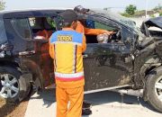 Diawali Pecah Ban, Kecelakaan Maut 2 Mobil Keluarga TNI di Tol Sragen-Solo, 1 Balita Tewas.