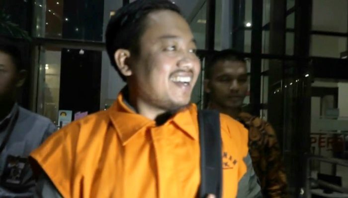 Miftahul Ulum, Aspri Menpora Ditangkap KPK