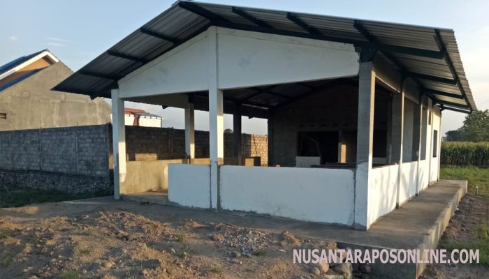 Proyek Bank Sampah Di Desa Mojowarno Jadi Bancaan Pengelola Bank Sampah Desy Wulandari  ?