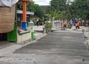 Pemdes Kabuh Bangun Jalan Desa Lewat Dana Bantuan Keuangan Khusus