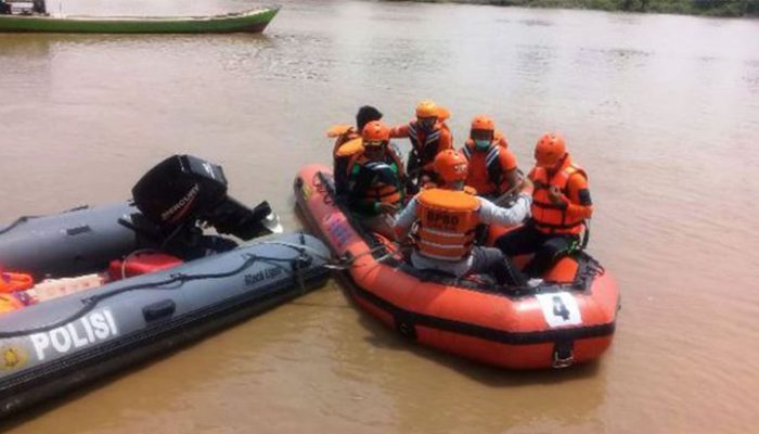 Sulit Cari Pekerjaan, Warga Gresik Tewas Terjun Dari Jembatan Suangai Bengawan Solo