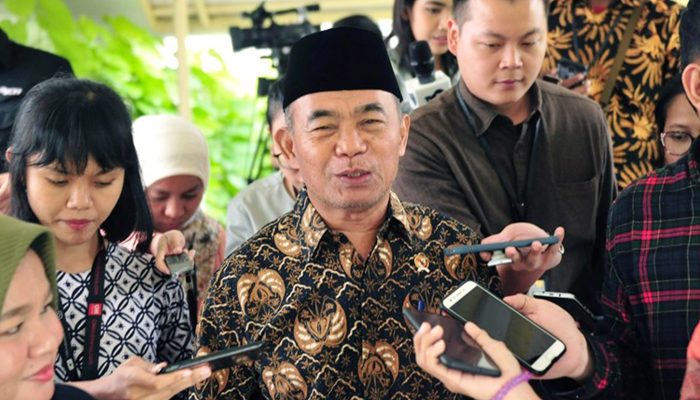 Menko PMK Muhadjir Effendy Setuju Anggaran Desa Ada Yang Digunakan Biaya Kuliah Perangkatnya