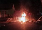 BLT Covid-19 Bawa Petaka, Kantor Pak Kades Di Kab Marangin Dibakar Warga