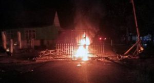 BLT Covid-19 Bawa Petaka, Kantor Pak Kades Di Kab Marangin Dibakar Warga