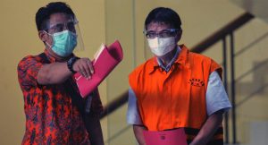 KPK Tahan Eks Direktur PT Garuda Hadinoto Soedigno Terkait Suap Mesin Pesawat