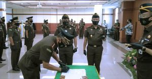 Kajati Melantik 15 Kajari Di Wilayah Kejati Jatim