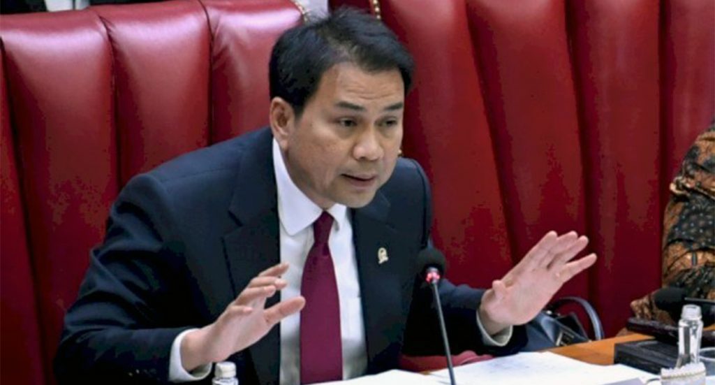 KPK Cegah 3 Orang ke Luar Negeri, Satu Diantarnya Wakil Ketua DPR RI Azis Syamsuddin