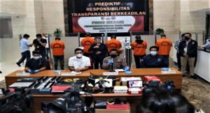 Polisi Ringkus 8 Pinjol Ilegal Berkedok KSP Yang Biasa Meneror Nasabah