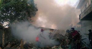 Tumpukan Kayu Bekas Proyek Di Tuban Ludes Terbakar, Kerugian Capai Rp 5,5 Juta