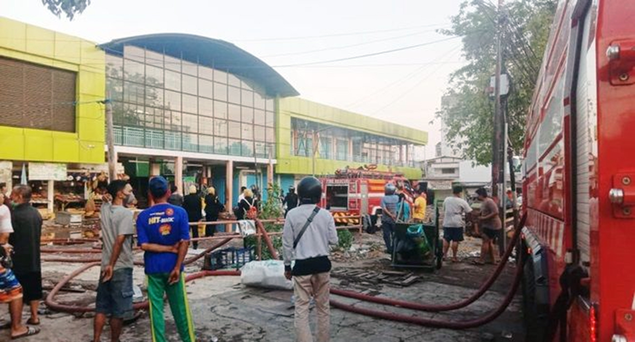 Pasar Kembang Surabaya Terbakar