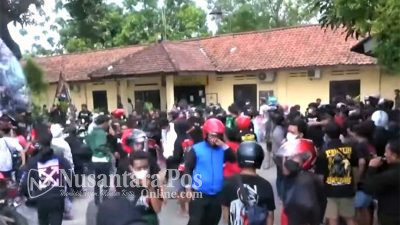 Minta Keadilan, Ratusan Pendekar Silat Pagar Nusa Geruduk Polsek Mojoagung Jombang