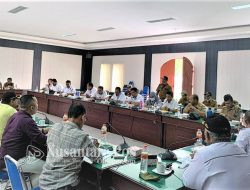 Tolak Konversi Kebun Teh ke Sawit, Kantor PTPN IV Medan Didemo Warga