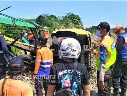 Truk Muat Kayu Tertabrak KA Legawa Di Jombang, 1 Korban Tewas