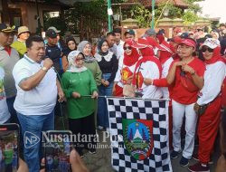 HUT RI Ke 77, Ribuan Warga Mojokrapak Jombang Ikuti Jalan Sehat, Hadiah Utama Umroh Gratis