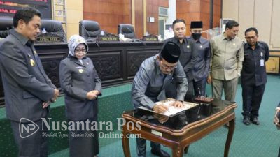 DPRD Jombang Tetapkan P-APBD 2022