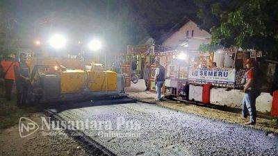 Melalui BKK Kabupaten, Pemdes Turipinggir Jombang Bangun Jalan Aspal Hotmix