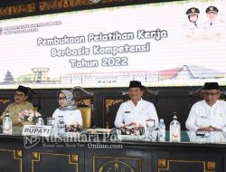 Bupati Jombang Membuka Pelatihan Kerja Berbasis Kompetensi