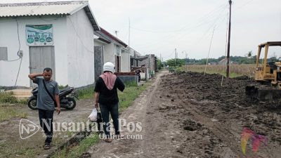 Limbah Lumpur Proyek Normalisasi Sungai BBWS Brantas Kembali Dikeluhkan Warga Jombang