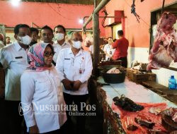 Jelang Nataru, Bupati Cek Harga dan Ketersediaan Bahan Pokok di Pasar Citra Niaga Jombang