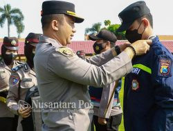 Optimalisasi Kinerja, Polres Jombang Distribusikan Perlengkapan Bhabinkamtibmas