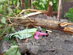 Ayah Satu Anak Tewas Tertimpa Pagar Tirta Wisata Jombang