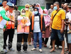 Bupati Jombang Tinjau Pelaksanaan Pengaspalan Jalan Pasar Senggol Bhayangkara