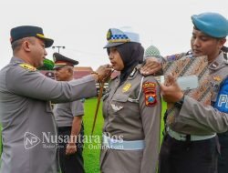 Polres Jombang Gelar Upacara Korp Raport Kenaikan Pangkat 54 Personel