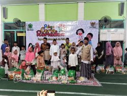 UPZ Masjid Baiturrahman Perum Mojongapit Indah Jombang Kembali Beri Santunan Anak Yatim