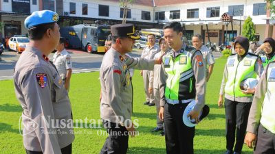 Tingkatkan Disipilin, Wakapolres Jombang Pimpin Gaktiplin Anggota Polri dan ASN