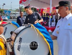 Pj Bupati Jombang Memberangkatkan Lomba Kirab Drum Band Kapolres Cup 2023