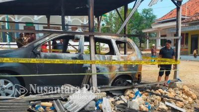 Mobil Tokoh Agama di Sampang Hangus Diduga Dibakar Orang