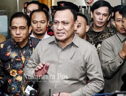 Usai Diperiksa 11 Jam, Firli Bahuri Tersangka Belum Ditahan