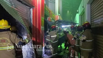 Kebakaran Melanda Pasar Modern Darmo Permai Surabaya