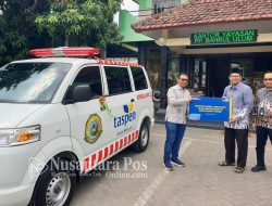 Ponpes Bahrul Ulum Jombang Terima Bantua Ambulans Dari PT Taspen