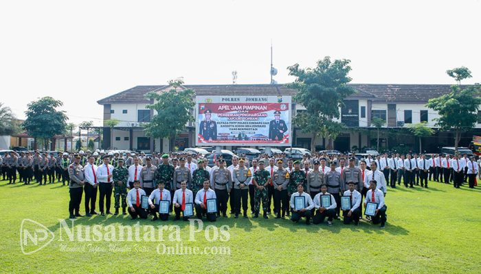 Kapolres Jombang Berikan Reward Kepada TNI-Polri Gang Berprestasi