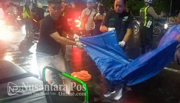 Penumpang Sepeda Motor Tewas Digilas Truk Tronton Jalan Gus Dur Jombang