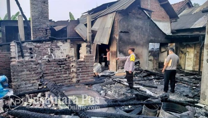 Pabrik Kerupuk di Jombang ludes terbakar, kerugian sekitar Rp 200 juta