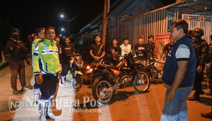 Cegah Premanisme dan Kejahatan Jalanan, Polres Jombang Gelar Patroli Sepertiga Malam
