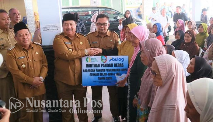 Pemkab Jombang Salurkan 2.200 Ton Beras Bantuan Dari Program CPP
